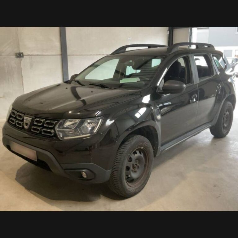 duster_fekete